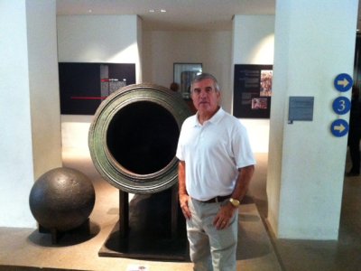 Stan With A Large Cannon